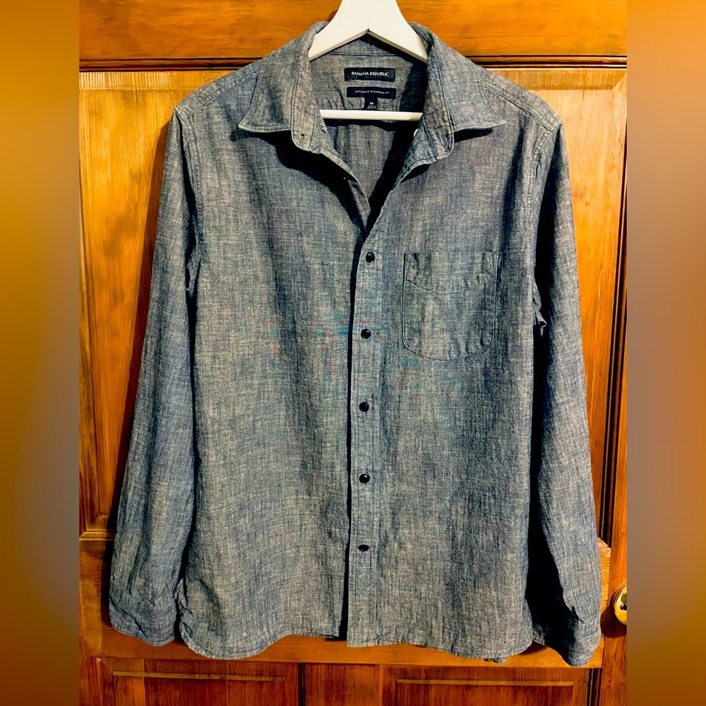 Banana Republic Untucked Standard Fit Oxford